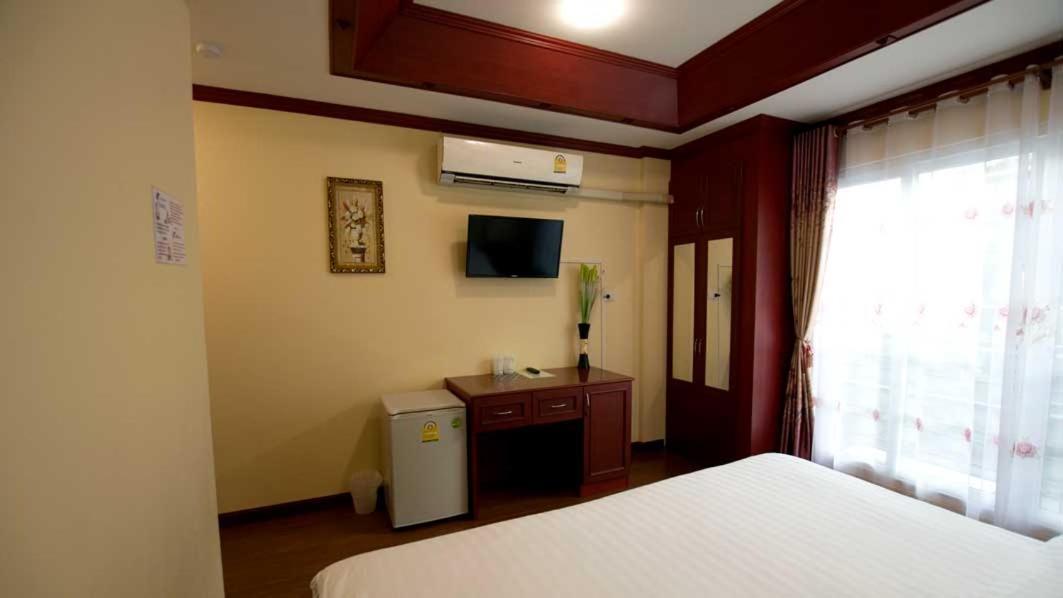 Bluebird Inn Pattaya Exteriör bild